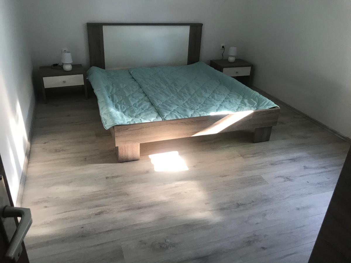 Apartments Lena バスカ エクステリア 写真