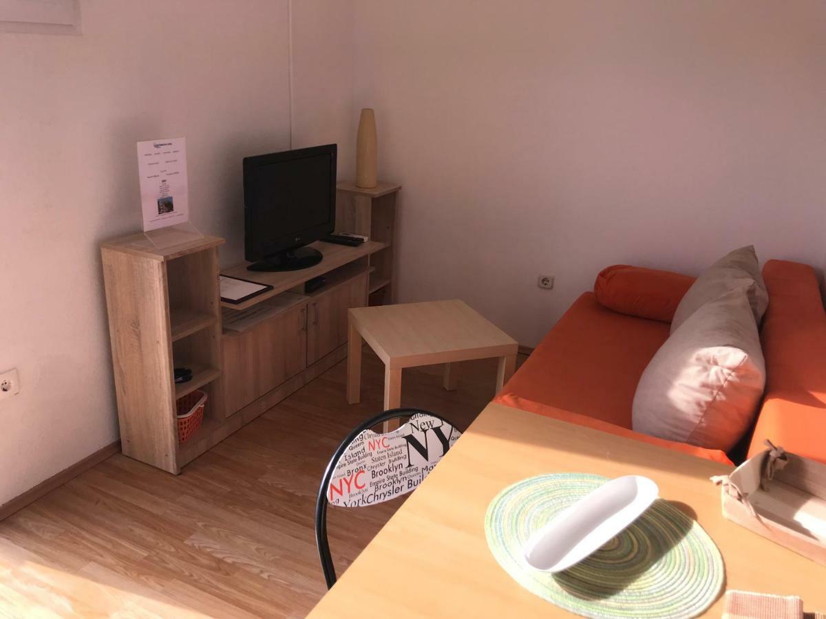 Apartments Lena バスカ エクステリア 写真